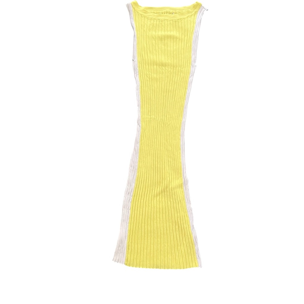 Yellow and White Sleeveless Ribbed Dress